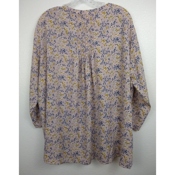 Pretty Fun 2 Fun Floral Top - Picture 3 of 4